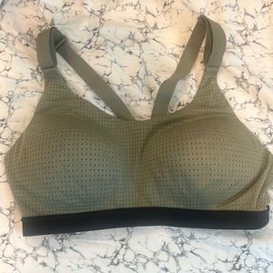 Victoria secret tactical green sports bra